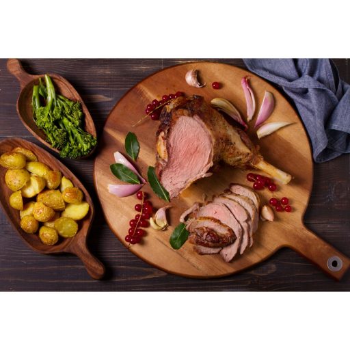 Leg of Lamb w/ Garlic, Rosemary & Gravy Dinner for 4-6