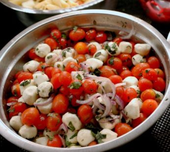 Tomato, Mozzarella & Red Onion Salad